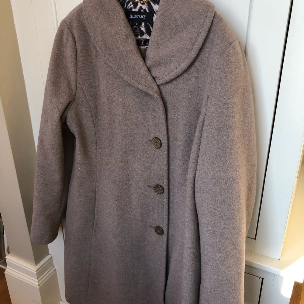 Ellen Tracy coat